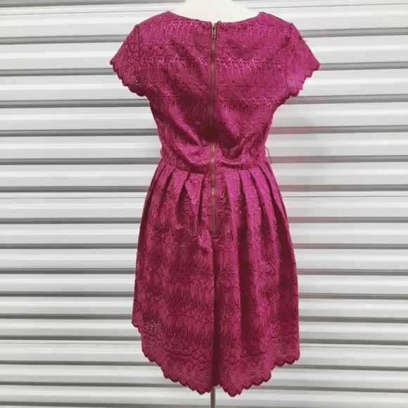 Flying Tomato Dress - Picture 2 of 8